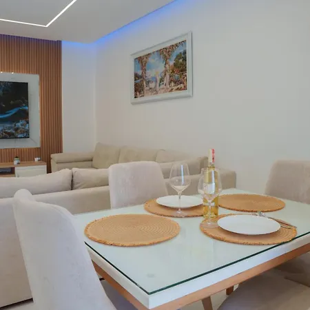 Gimi Premium 2 Apartman *